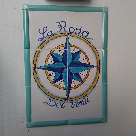 לינה וארוחת בוקר La Rosa Dei Venti - 4*