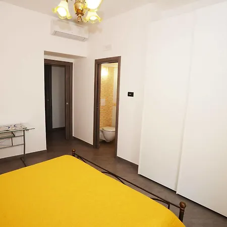 Bed & Breakfast La Rosa Dei Venti - 4*